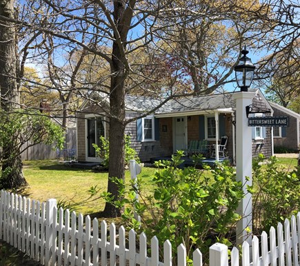 South Yarmouth Cape Cod vacation rental - The sweet and convenient cottage awaits you.