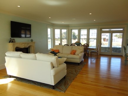 West Yarmouth Cape Cod vacation rental - Living/dining room