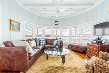 Mashpee Cape Cod vacation rental - Main level living room