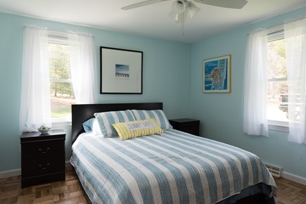 Centerville Cape Cod vacation rental - Master Bedroom w/ queen size bed, 32 inch TV w/ ROKU
