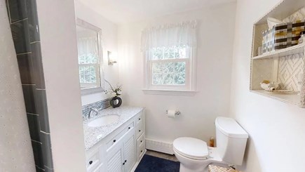 Dennis Cape Cod vacation rental - Second Bathroom (Full)
