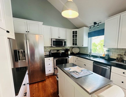 Brewster Cape Cod vacation rental - All stainless steel appliances in the kitchen - 671 Great Fields Rd Brewster Cape Cod - Beach Glass - New England Vacation Rentals