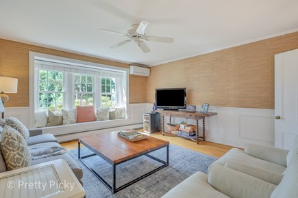 Chatham Cape Cod vacation rental - Separate living room