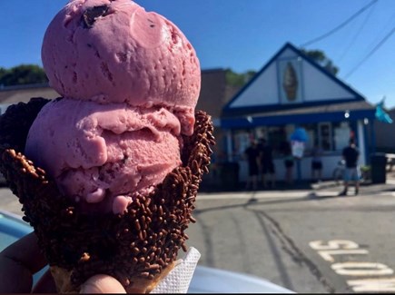 West Yarmouth Cape Cod vacation rental - Penguin’s Ice Cream Igloo is just 600’ away.