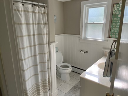 Centerville Cape Cod vacation rental - Full bath on first floor