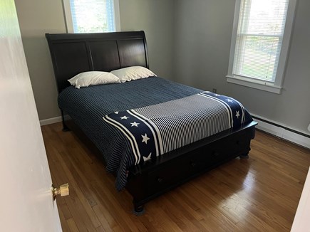 Centerville Cape Cod vacation rental - Queen bed on first floor