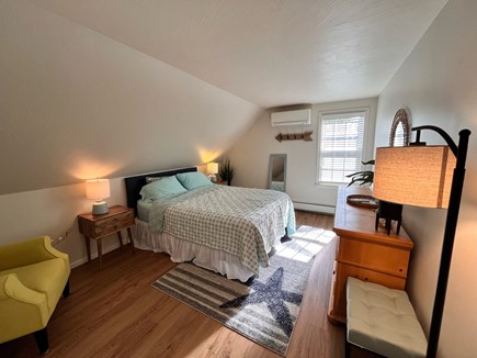 Cotuit Cape Cod vacation rental - Queen room 2