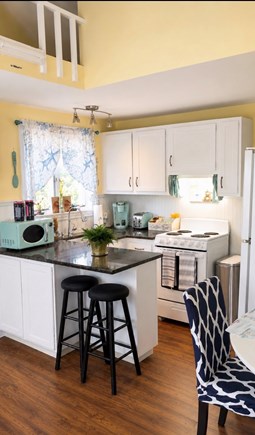 Dennis Port  Cape Cod vacation rental - Kitchen