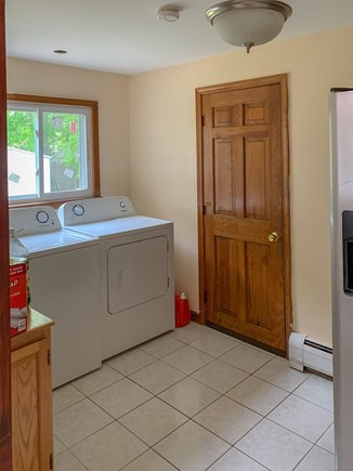 Centerville Cape Cod vacation rental - Laundry