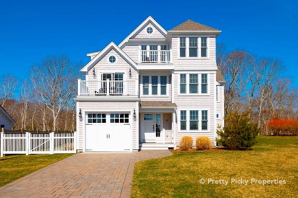 Yarmouth Cape Cod vacation rental - Updated and upscale