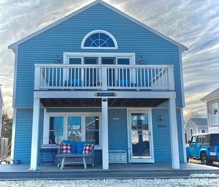 Sandwich, Sagamore Beach Cape Cod vacation rental - Front view from the roadside