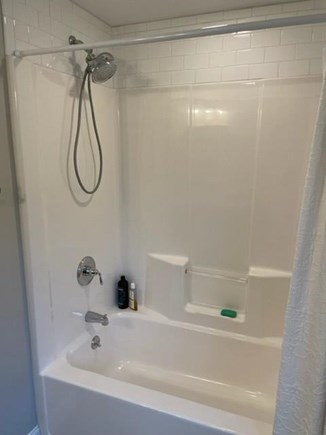 Orleans Cape Cod vacation rental - 2nd floor bath