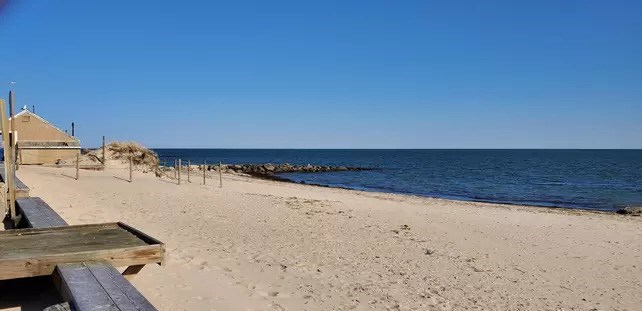 Glendon Road Beach, Dennis Port, MA: A Hidden Gem for Travelers