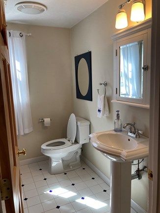 Brewster Cape Cod vacation rental - Spacious second floor bath has tub/shower.