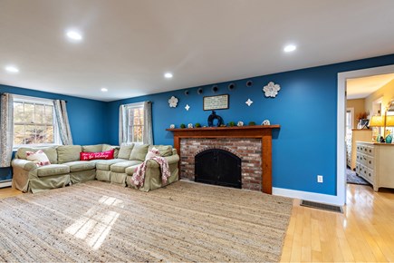 Cotuit Cape Cod vacation rental - Living room