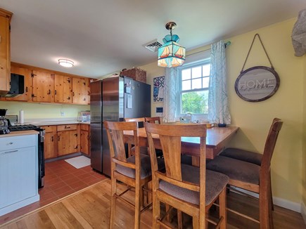 Yarmouth, Gull Cottage Cape Cod vacation rental - Eat in kitchen