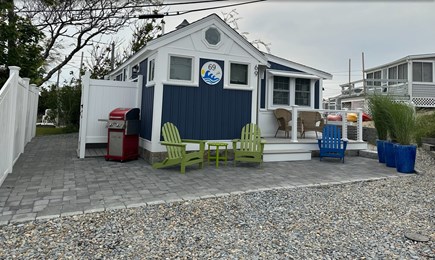 Dennis Port Cape Cod vacation rental - Bluewavecottage69 Newly Renovated and Furnished!