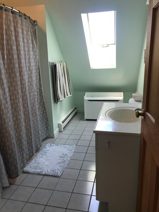 North Truro Cape Cod vacation rental - Upstairs bathroom