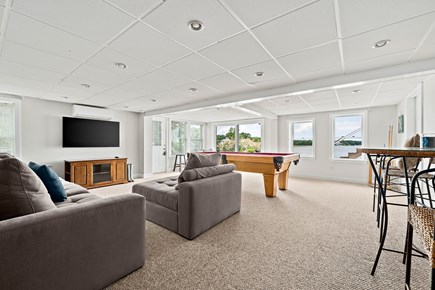 Wareham, Buzzards Bay MA vacation rental - Lower level sitting area