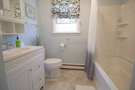 Barnstable Cape Cod vacation rental - Bathroom #2