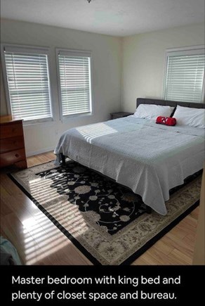 Bourne, Buzzards Bay Cape Cod vacation rental - Linens included