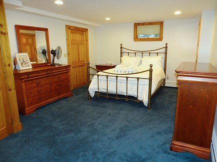 Brewster Cape Cod vacation rental - Large lower level bedroom with Queen size bed