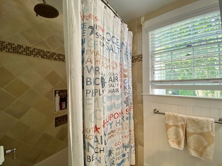 Brewster Cape Cod vacation rental - Secondary Bathroom - tub/shower combo