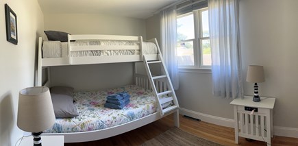 Hyannis Cape Cod vacation rental - Bedroom with bunk bed - full & twin size beds