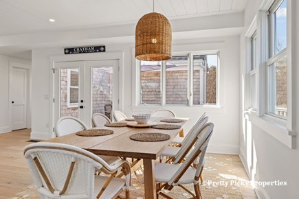 Chatham Cape Cod vacation rental - New kitchen table