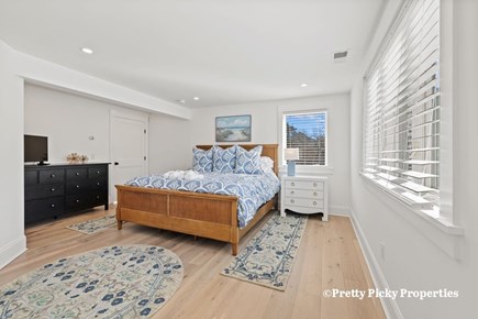 Chatham Cape Cod vacation rental - Main level primary bedroom