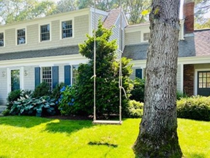 Osterville Cape Cod vacation rental - Front yard