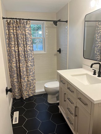 Dennis Port Cape Cod vacation rental - Bathroom