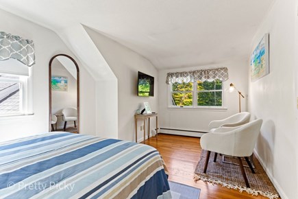 Brewster Cape Cod vacation rental - Here's another view of the second floor queen bedroom.