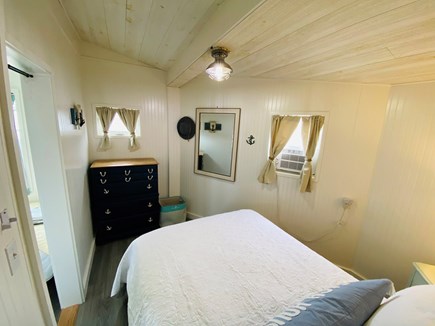 DennisPort, Chases Open Grove  Cape Cod vacation rental - Bedroom
