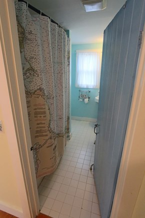 Truro Cape Cod vacation rental - Bathroom#2 - 2nd Floor with Tub & Shower.