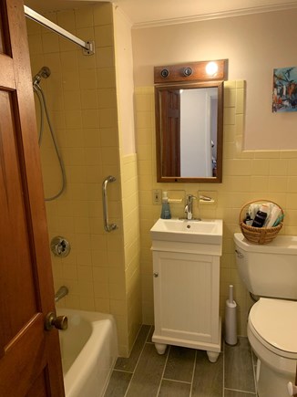 Barnstable Cape Cod vacation rental - Bathroom with tub/shower