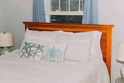 E. Falmouth Cape Cod vacation rental - Queen Size bed - 1st Floor.