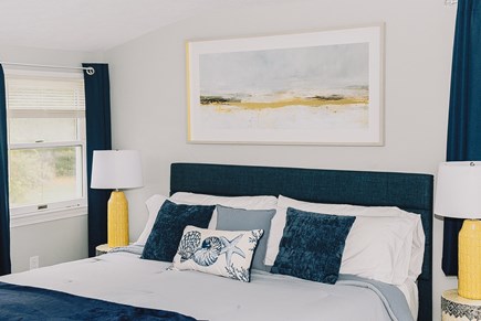 E. Falmouth Cape Cod vacation rental - Kind Size bed -  2nd Floor