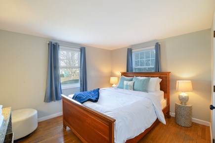 E. Falmouth Cape Cod vacation rental - Queen Size bed on 1st Floor