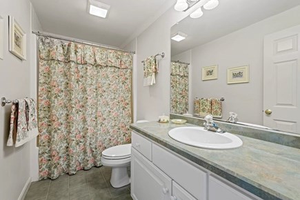 Centerville  Cape Cod vacation rental - Bath 2 - shared bath on second floor