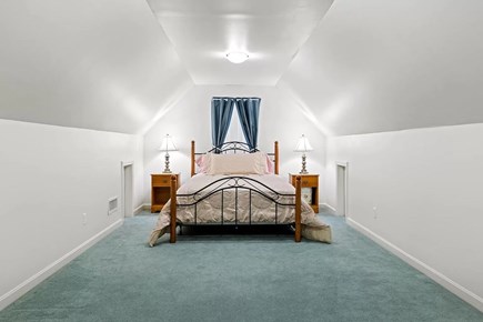 Centerville  Cape Cod vacation rental - Bedroom 3 oversized bedroom with queen bed - 2nd floor
