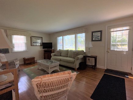 Harwich, Great Sand Lakes Cape Cod vacation rental - Comfortable living room