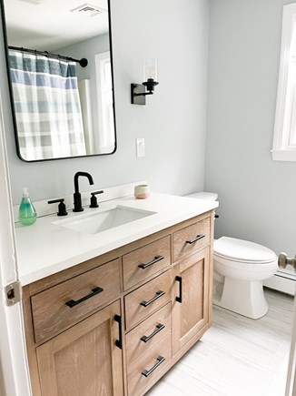 Falmouth Cape Cod vacation rental - 2nd floor full renovated bathroom