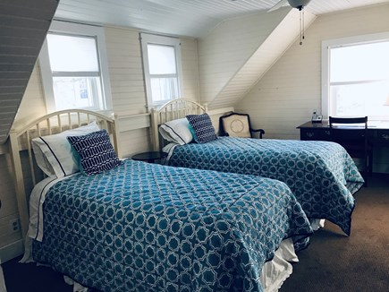 Centerville Cape Cod vacation rental - Twin bedroom on second floor