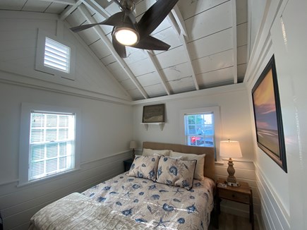 Dennis, Sea Rose Cottage Cape Cod vacation rental - Raised ceilings in bedrooms, Queen in primary