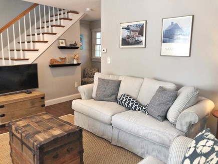 East Orleans Cape Cod vacation rental - Cozy lounge, 42in TV with HULU