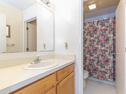 Ocean Edge, Brewster Cape Cod vacation rental - 2nd Floor Bathroom