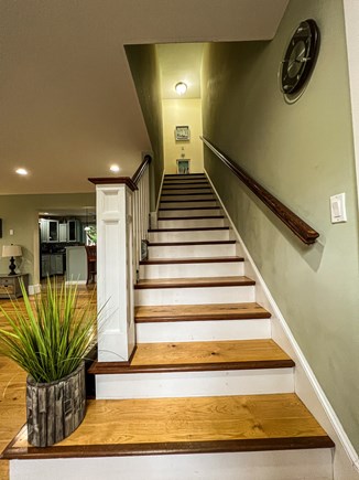 EASTHAM Cape Cod vacation rental - Stairs to the 2nd-floor bedrooms