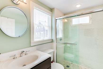 Provincetown Cape Cod vacation rental - Full Bath