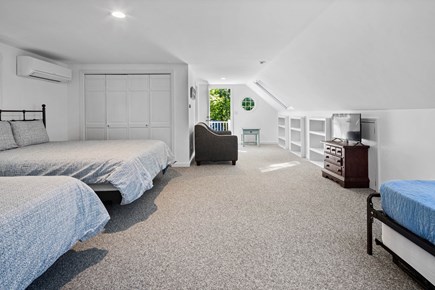 Brewster Cape Cod vacation rental - Queen, full & twin trundle beds for the kids